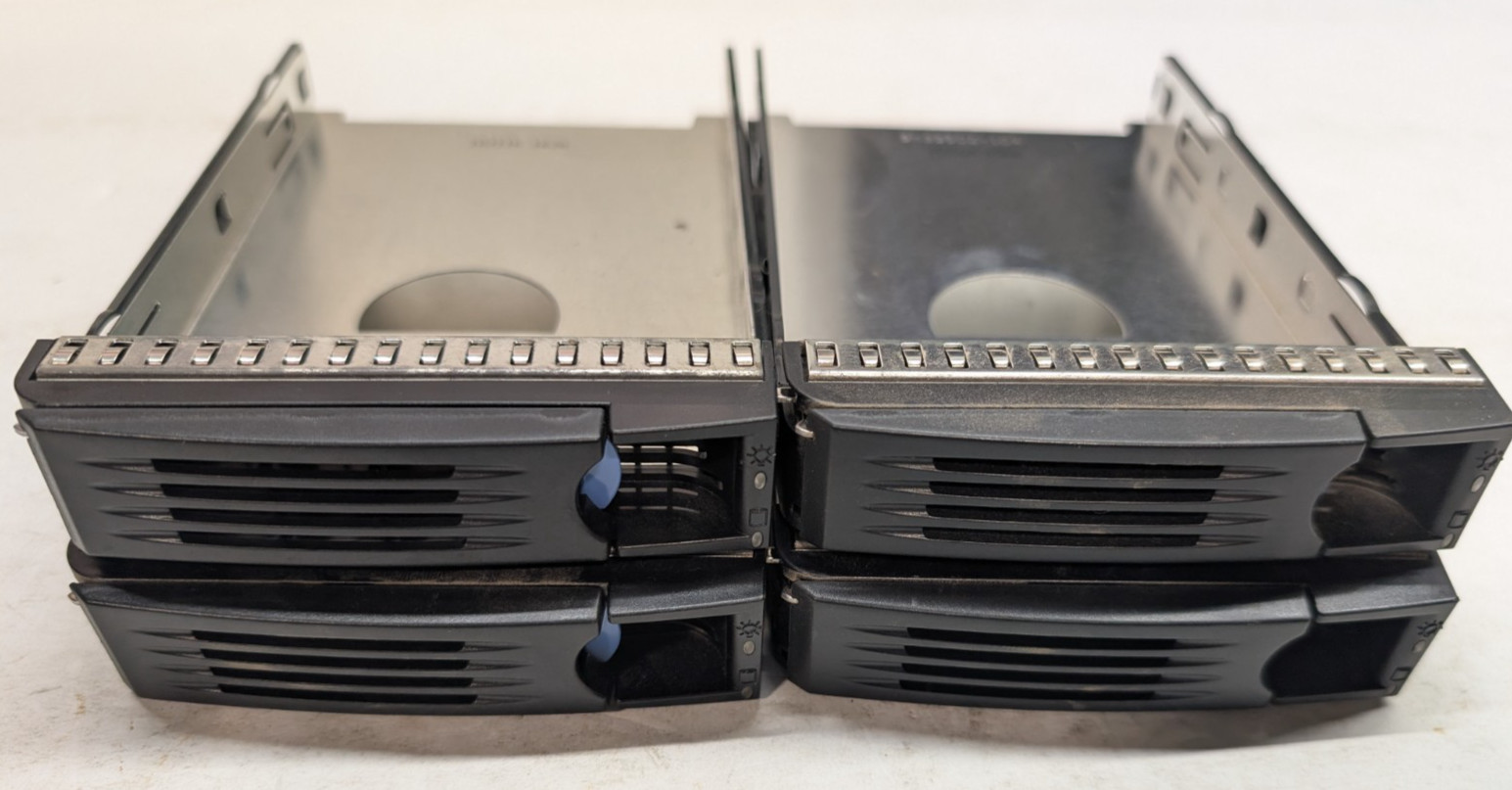 Lot of 4 Chenbro SK33502-10A 3.5" LFF SAS/SATA Hot Swap HDD Caddy Tray RM Series