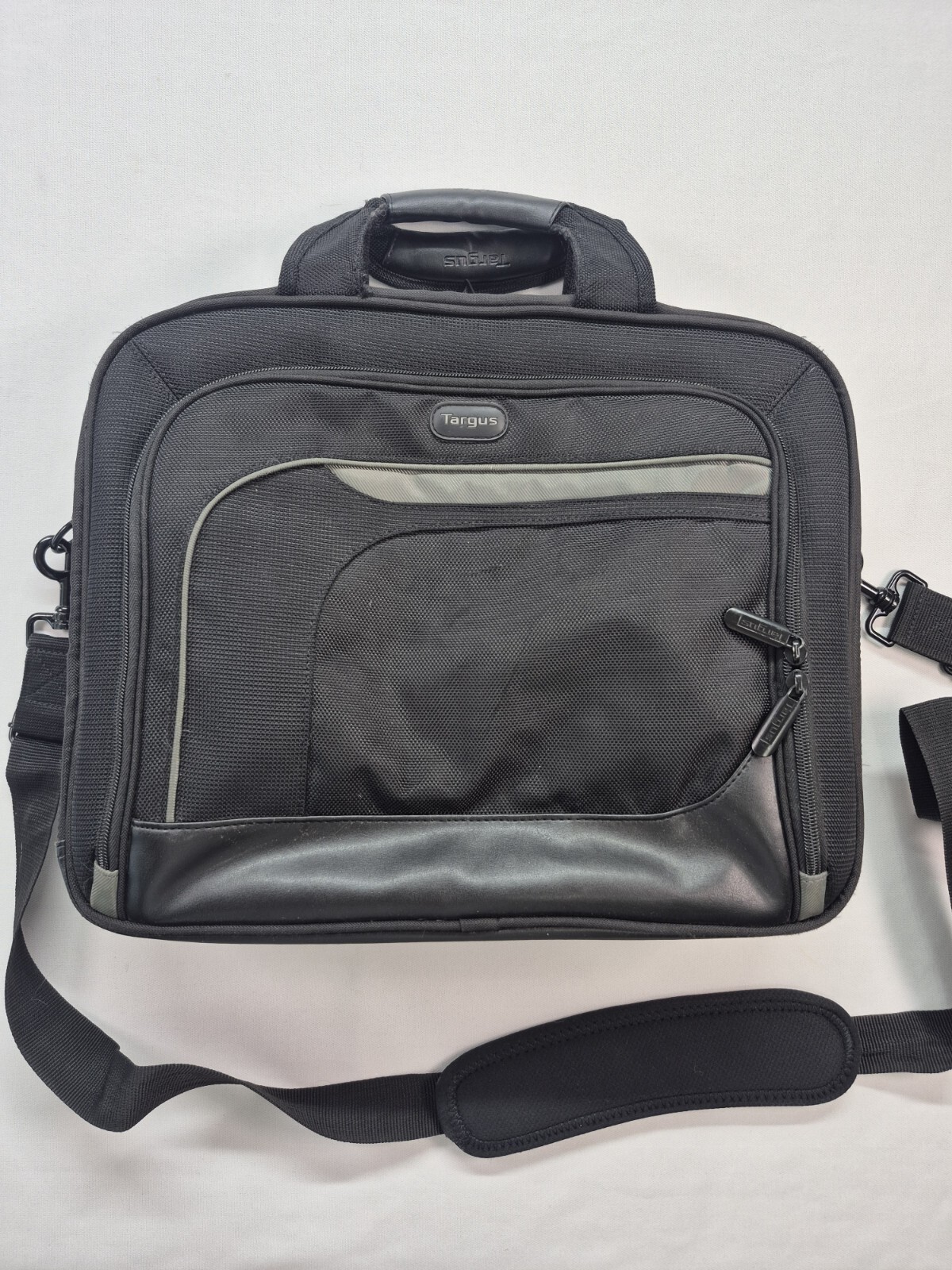 Targus - Zip-Through Mobile Elite Laptop Case Black/Grey