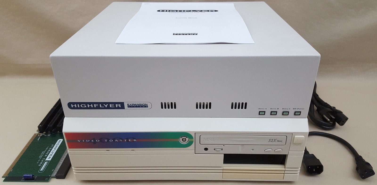 Amiga 4000 HighFlyer Video Toaster Desktop Computer Case w/Power Supplies A4000