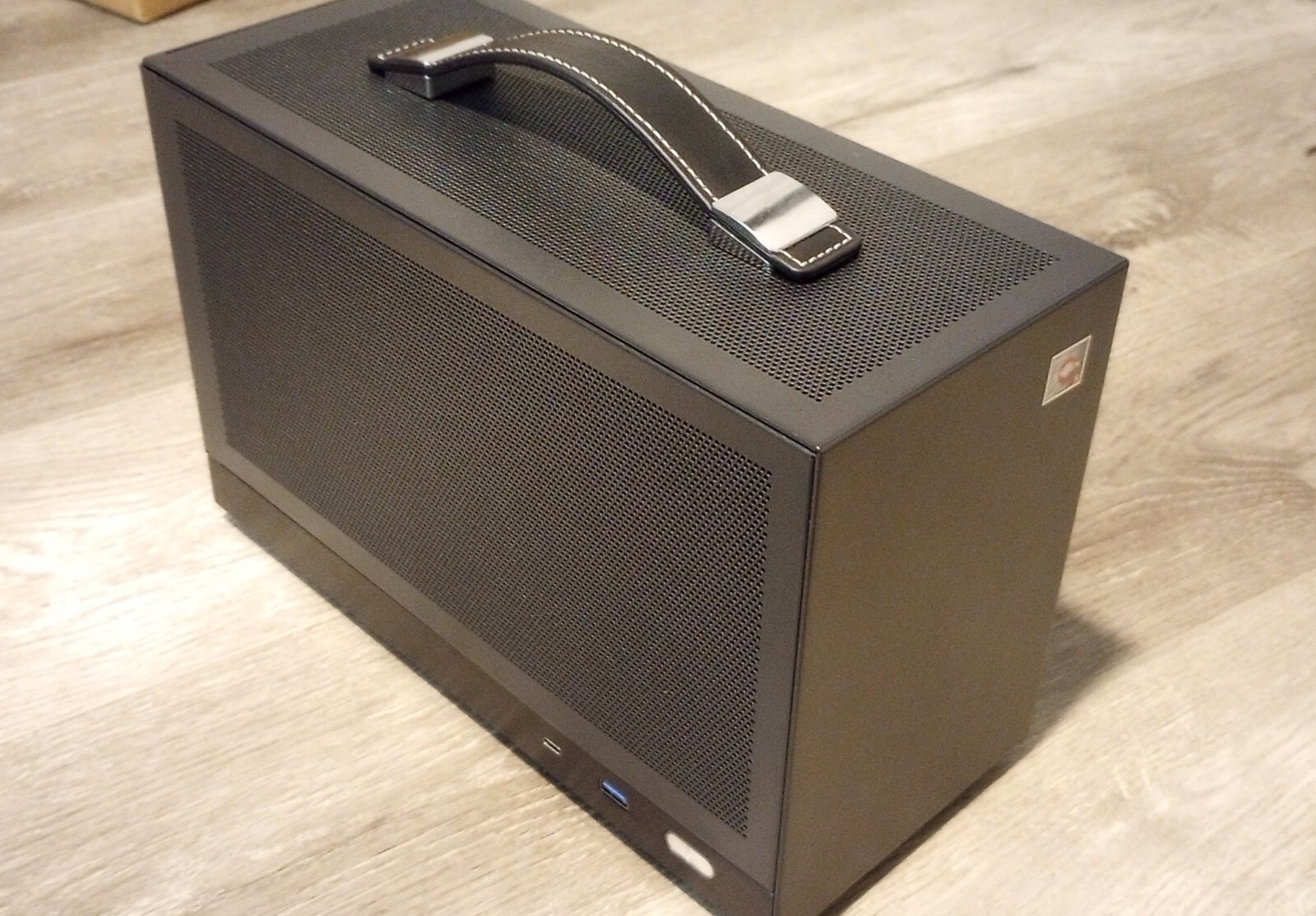 ITX Desktop W/ Ryzen 5 4500