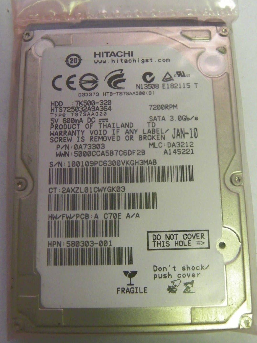 Hitachi HTS725032A9A364 P/N:0A73303 MLC:DA3212 FW:A C70E A/A 320GB 2.5" SATA HDD