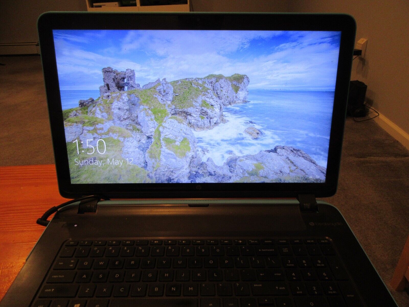 HP 17.3 Laptop LG HD+ BrightView WLED Backlit TouchScreen Display LP173WD1 TL H8