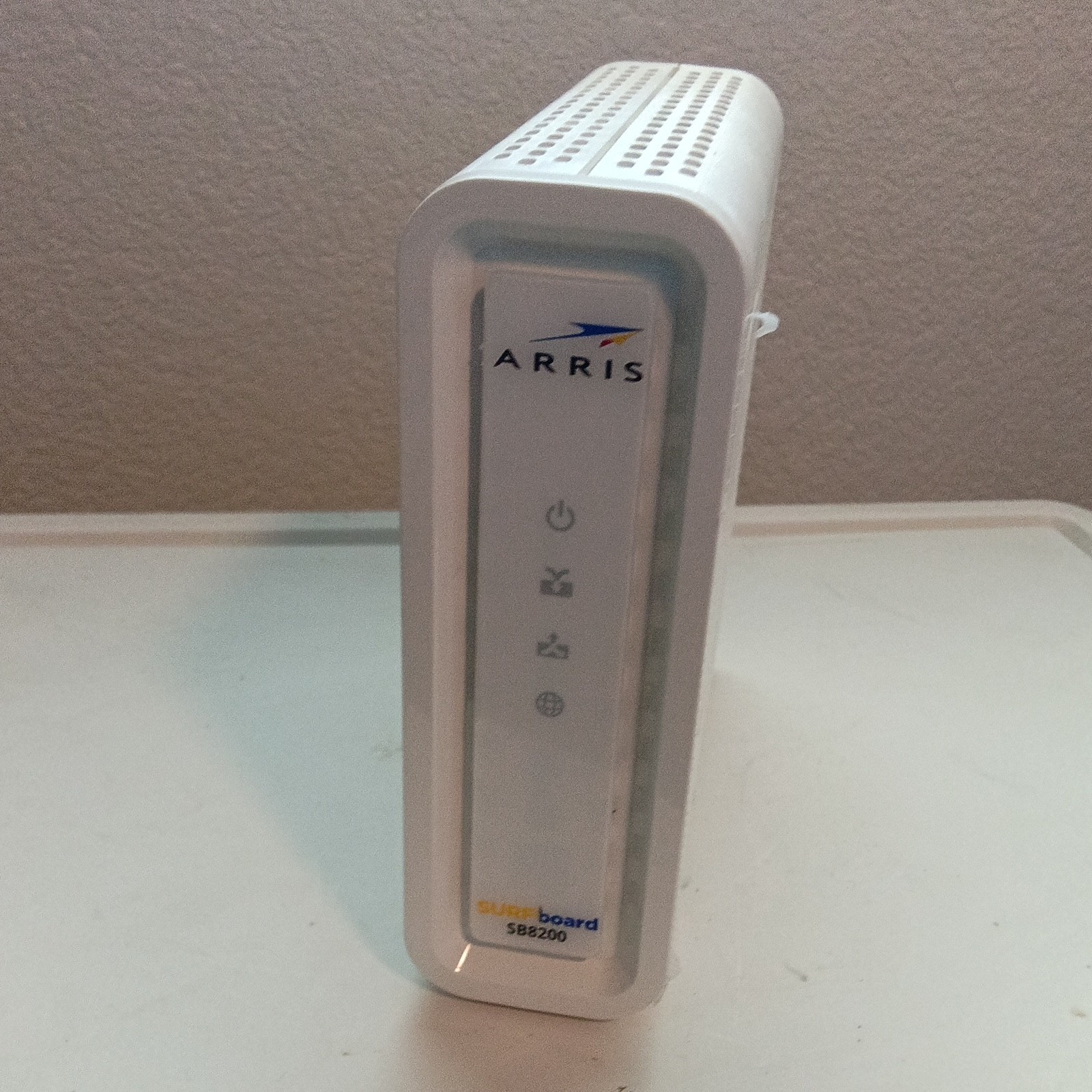 ARRIS SURFboard SB8200 DOCSIS 3.1 Cable Modem, 2-Port Ethernet, White