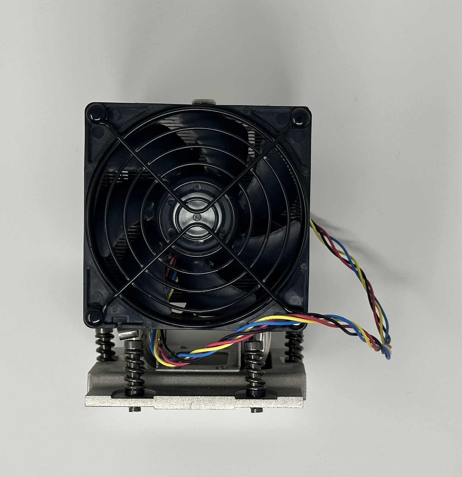 SilverStone XE04-SP5B 4U Server CPU Cooler for AMD SP5 EPYC 9004, 92mm Fan