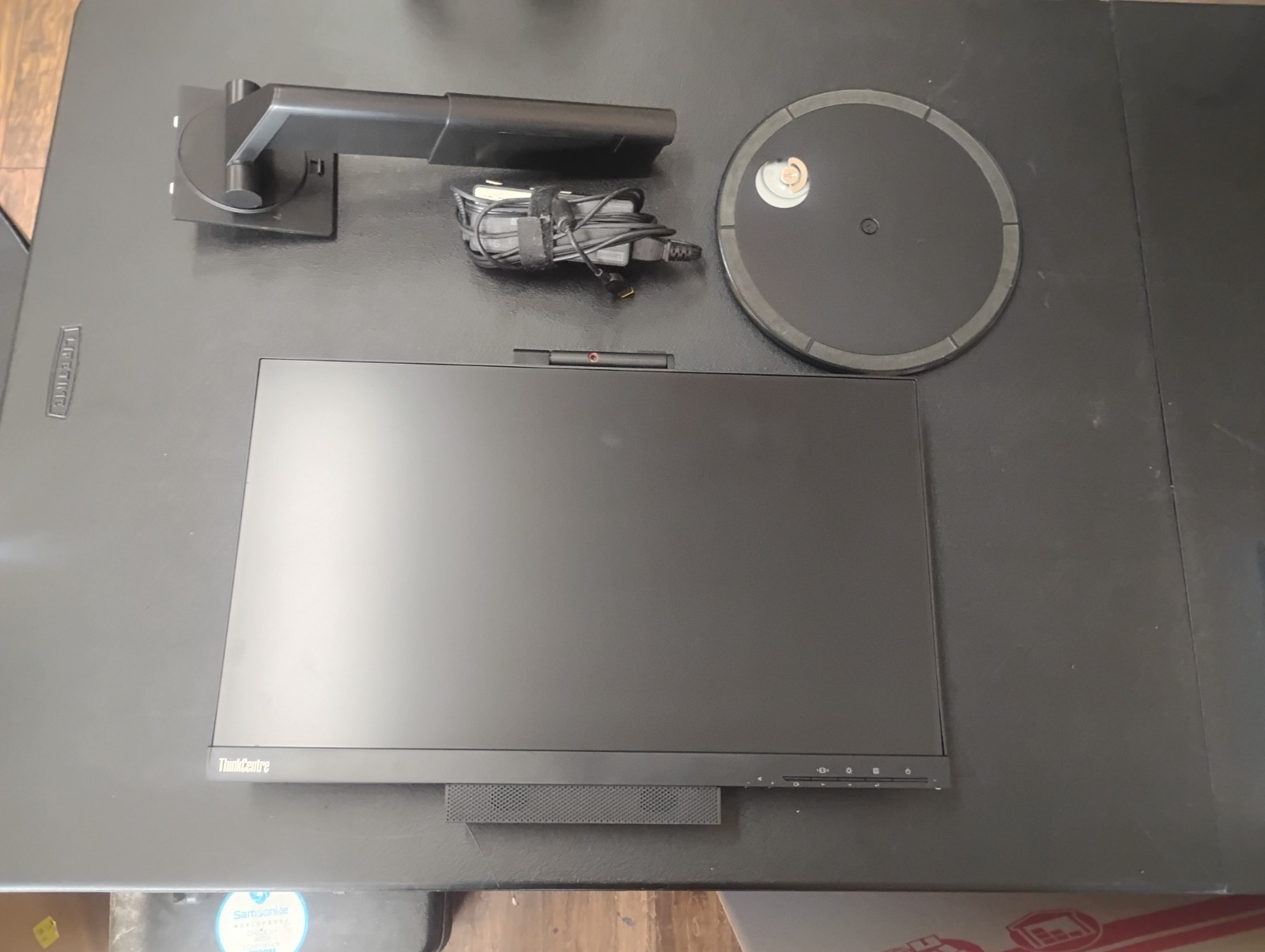 Lenovo ThinkCentre TIO22Gen3 21.5" FHD IPS Monitor Stand & Power Supply Included