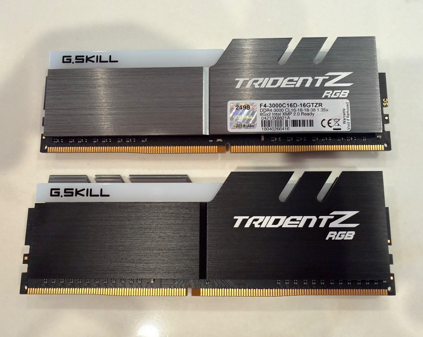 G.Skill Trident Z RGB 16GB RAM DDR4 3000MHz F4-3000C16D-16GTZR RAM Memory