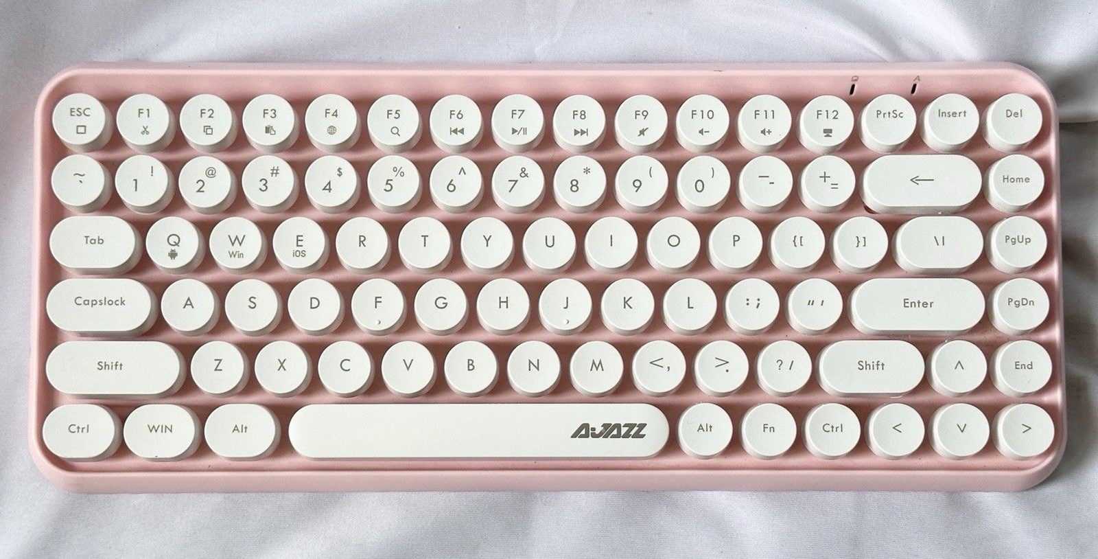 AJAZZ 308i Wireless Bluetooth Keyboard, Mini Portable Typewriter Retro Round