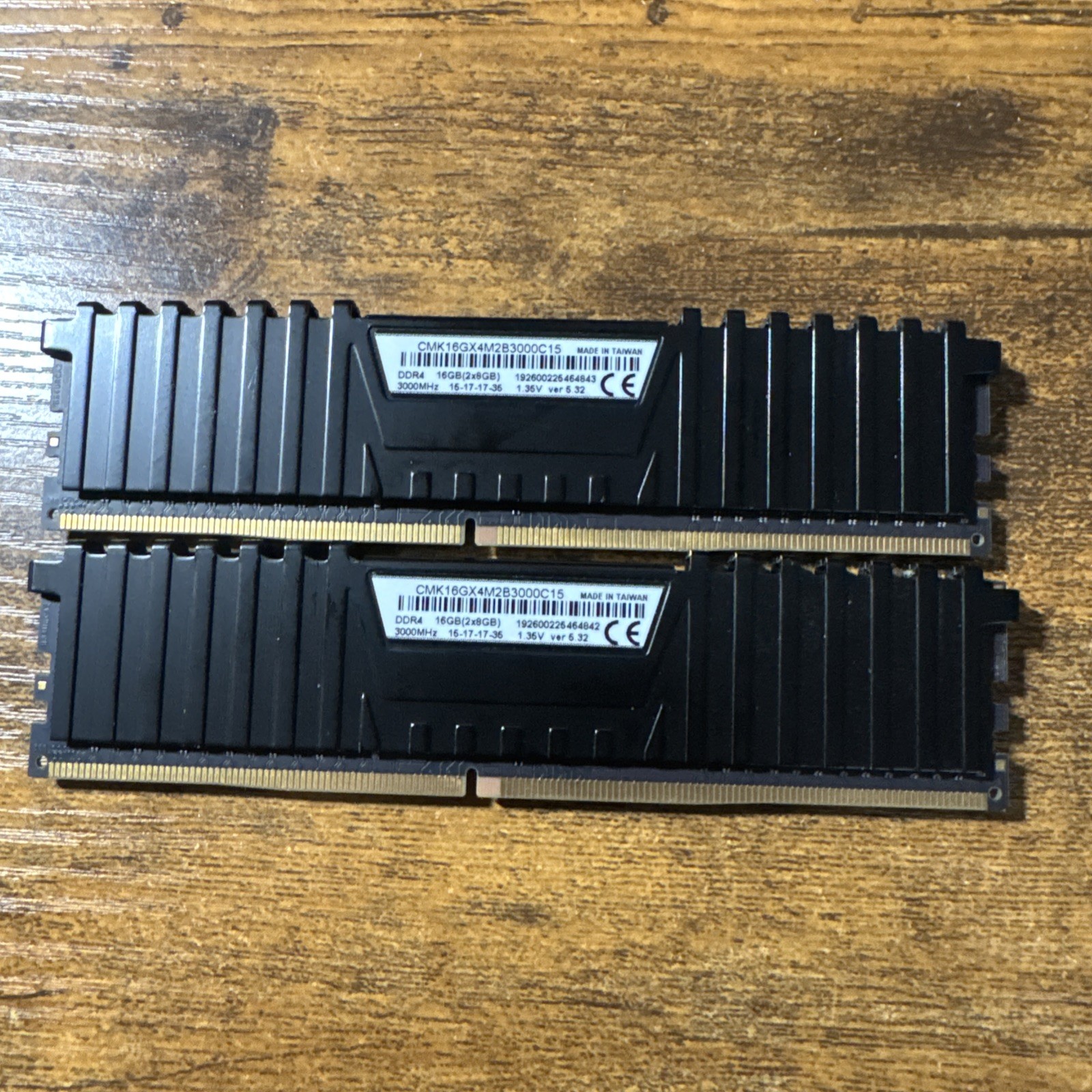 Corsair Vengeance LPX 16GB (2x8GB) DDR4 Desktop RAM 3000MHz CMK16GX4M2B3000C15