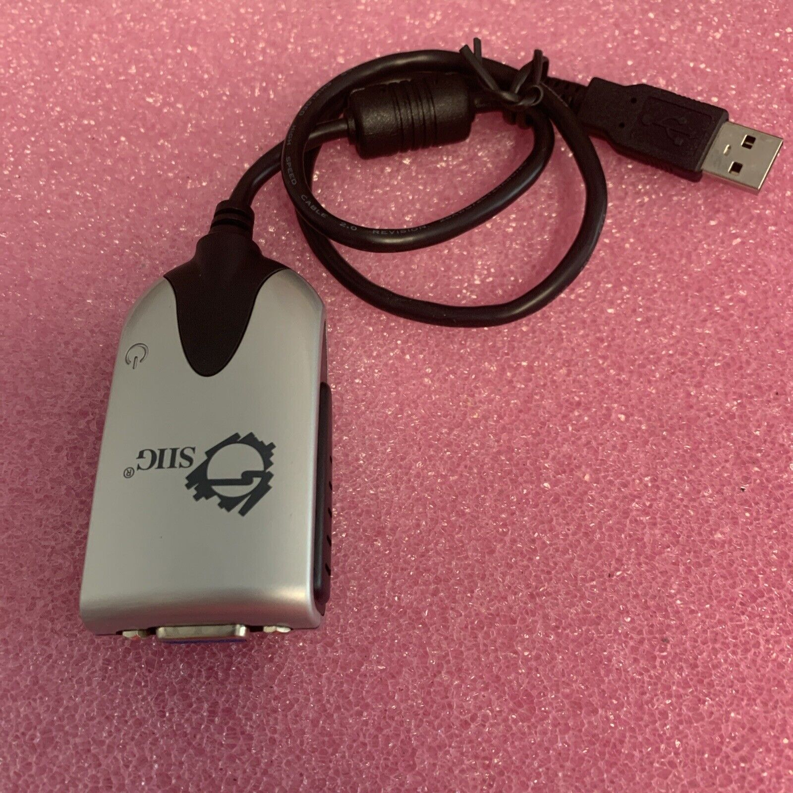 SIIG, Inc. USB 2.0 To VGA Adapter 02-1071B
