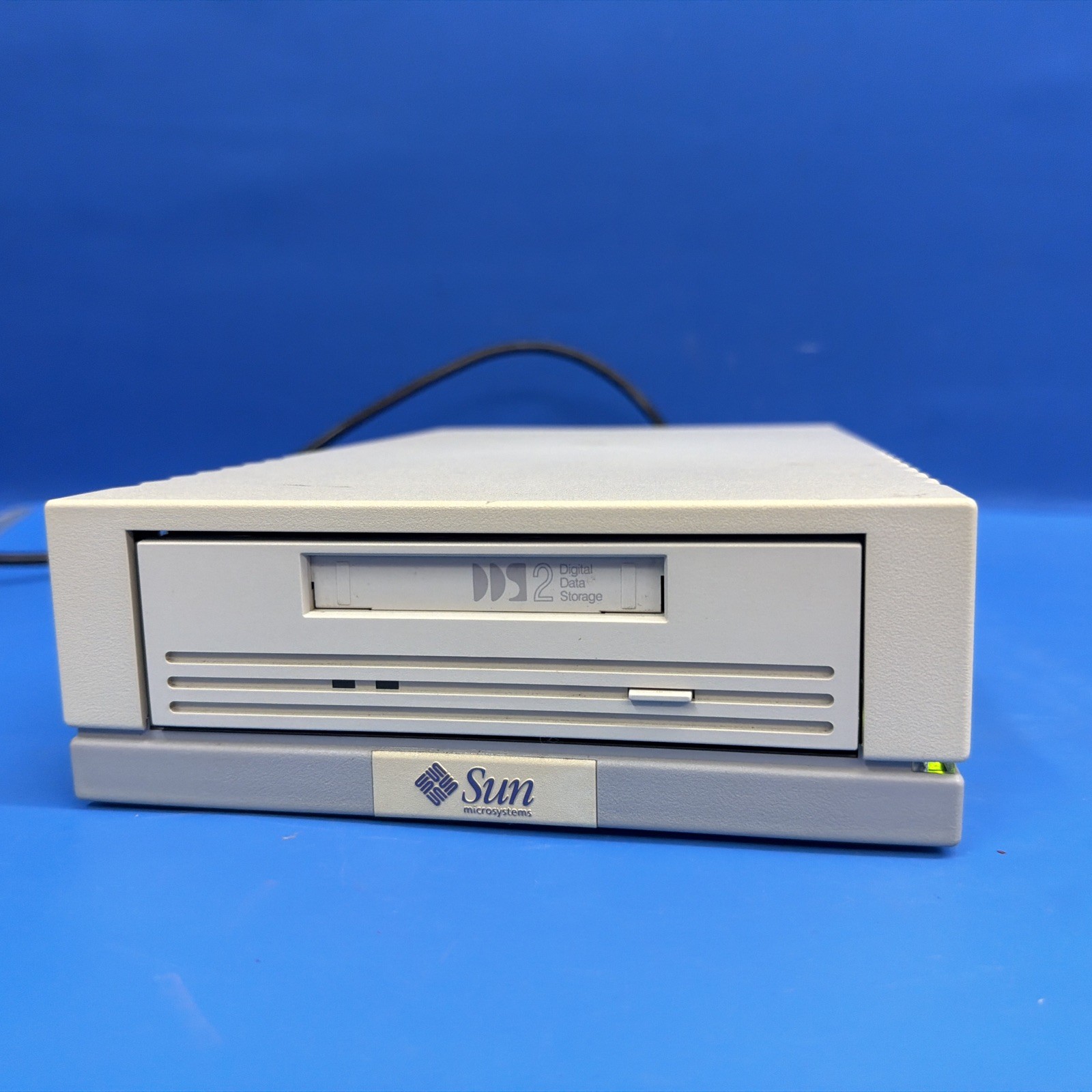 Sun Microsystems 611 Seagate DDS-2 4mm DAT SCSI Tape Drive 599-2072-04 Parts