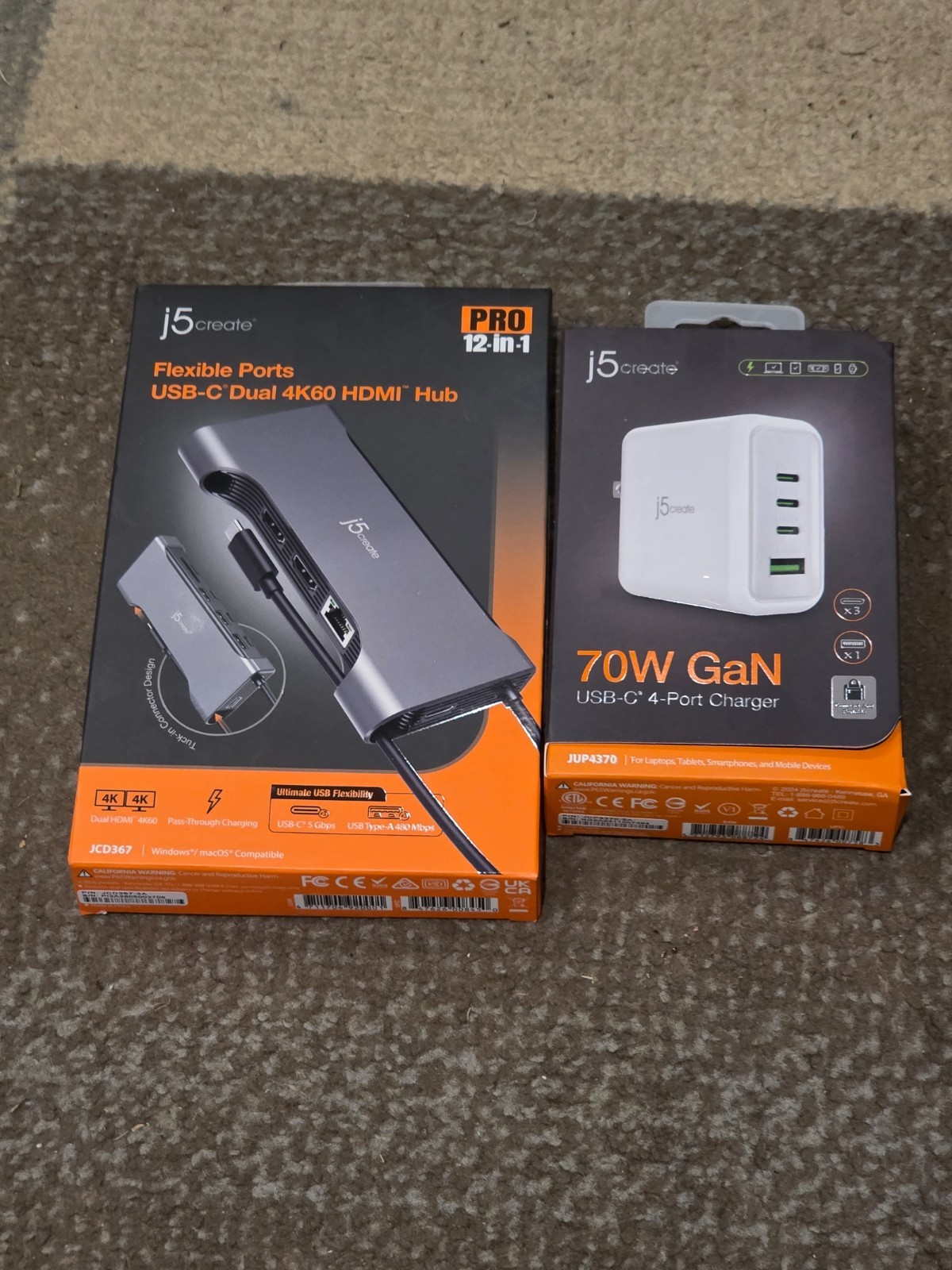 j5 Create 70w GaN  and j5 Create Flexible Dock