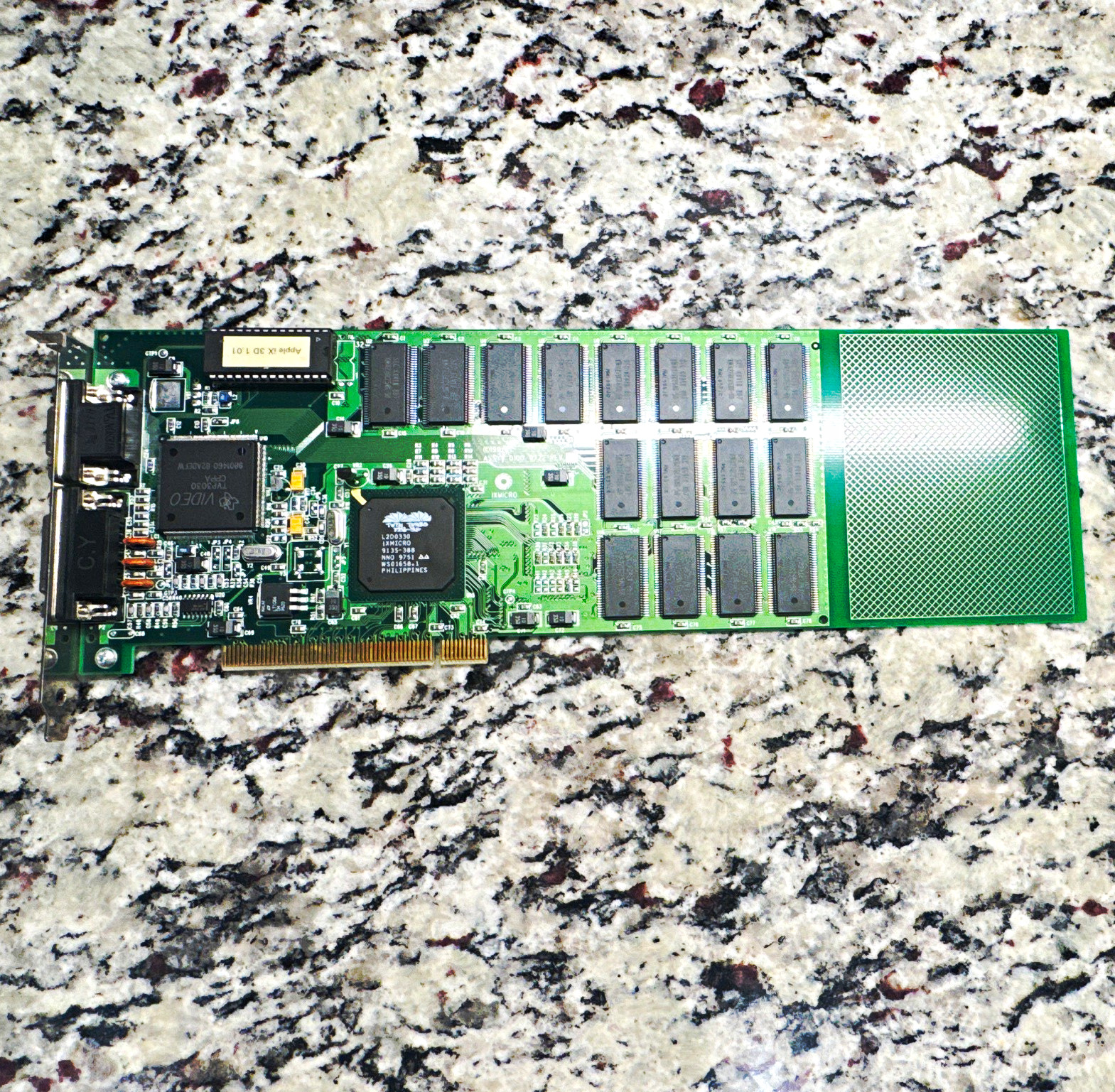 Vintage IXMicro Apple iX 3D Ultimate-Rez PCI Video Card 0100-9722 ROM 1.01