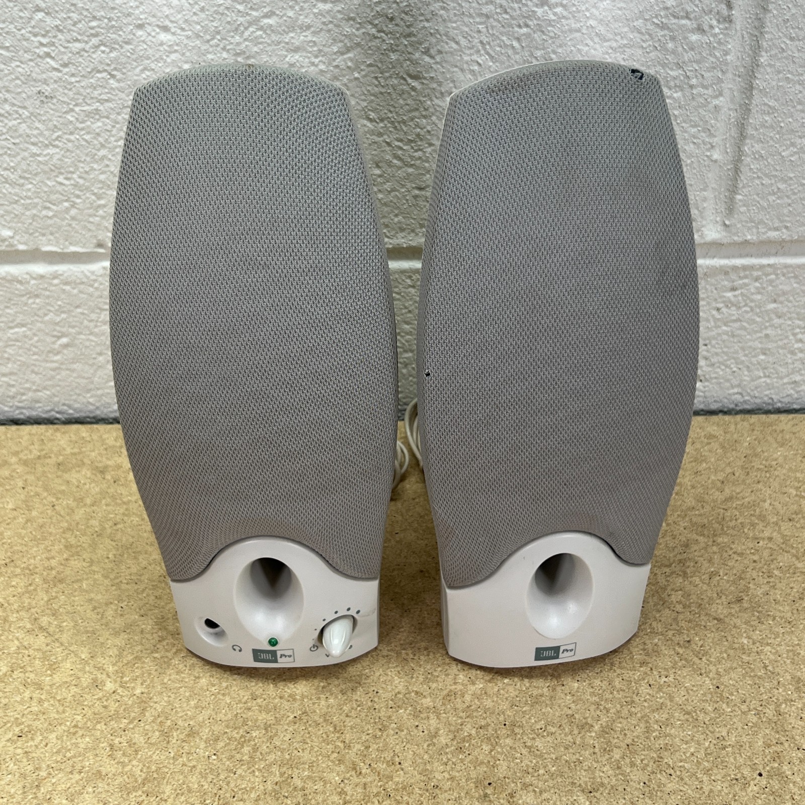JBL Pro Compaq Vintage Computer Speakers 387767-001 Tested Working