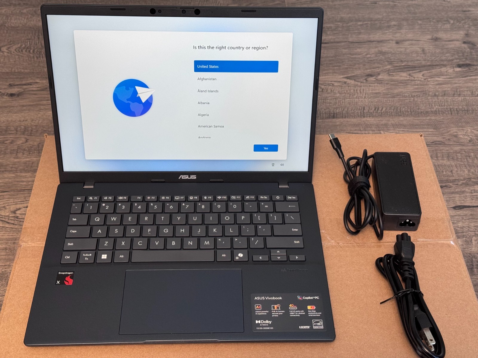 Asus Vivobook 14 Laptop 14" FHD+/Snapdragon X Plus/16GB/512GB