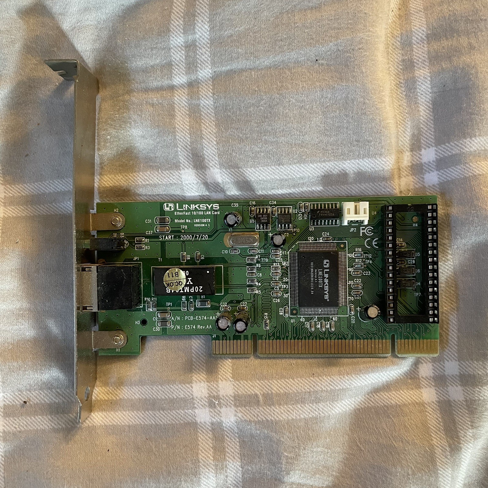Linksys EtherFast 10/100 LAN Card LNE100TX Network Adapter