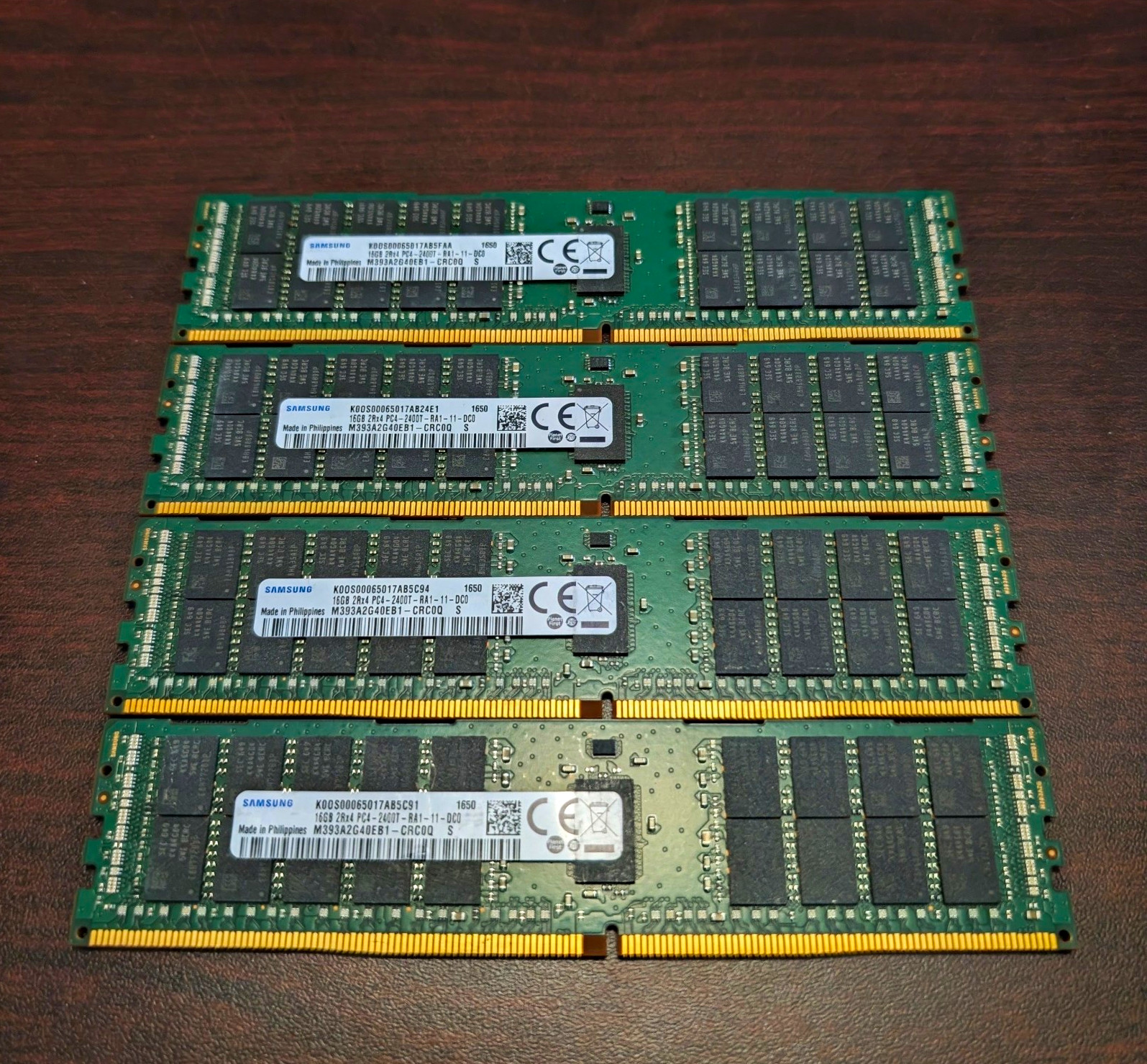 Lot Of 4 - Samsung 16GB DDR4-2400 ECC RDIMM 2Rx4 PC4-2400T M393A2G40EB1 64GB