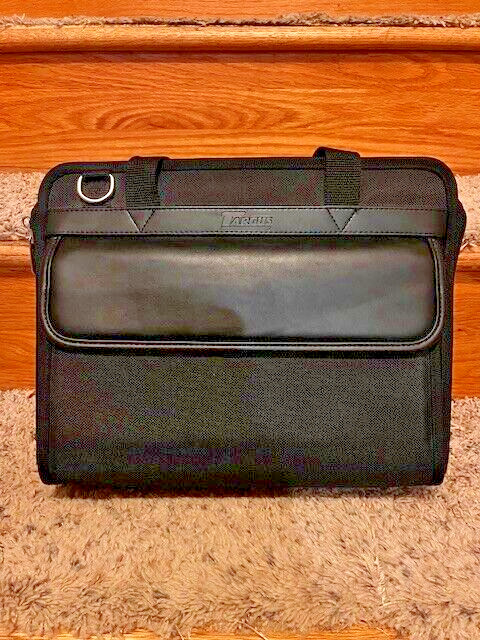 Targus - Classic Slim Carrying Case for up to 13" Laptops