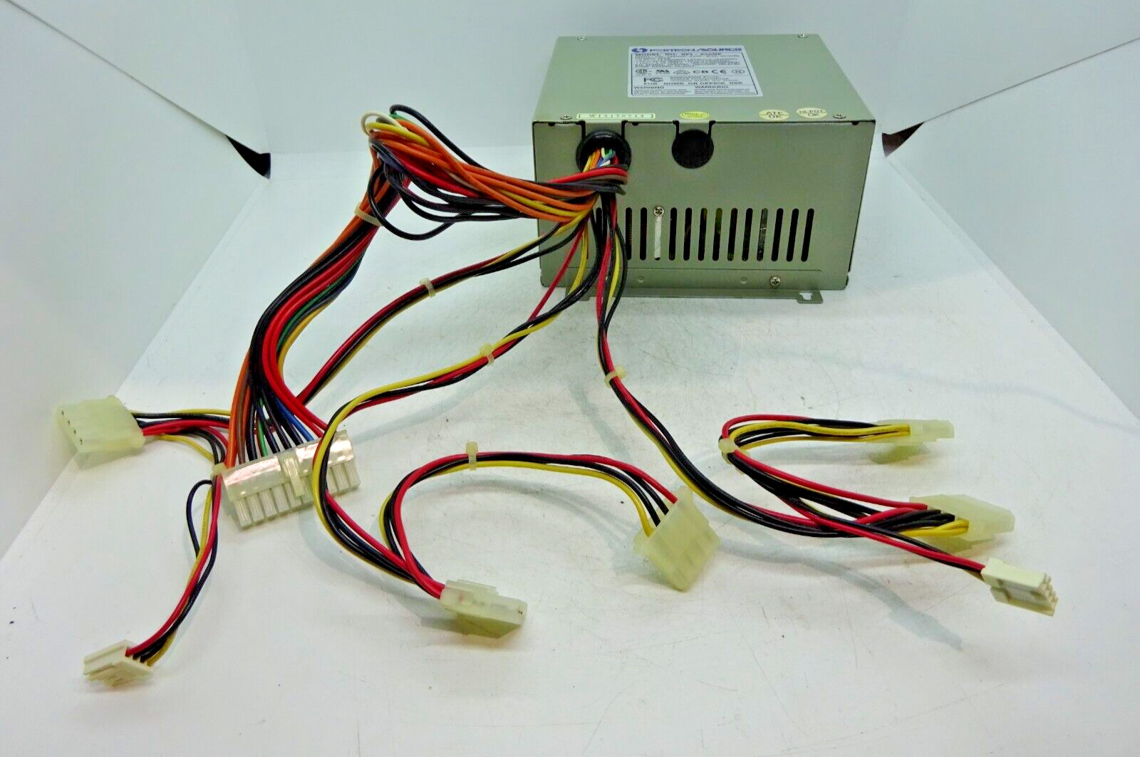 FORTRON/SOURCE MODEL: SPI-235HP 20 PIN POWER SUPPLY 235W #NT3829