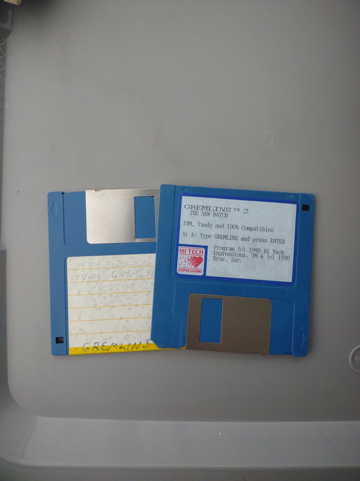 Gremlins 2 The New Batch IBM 3.5 Floppy Disk Ms-dos Vtg Computer Game PC + Bonus