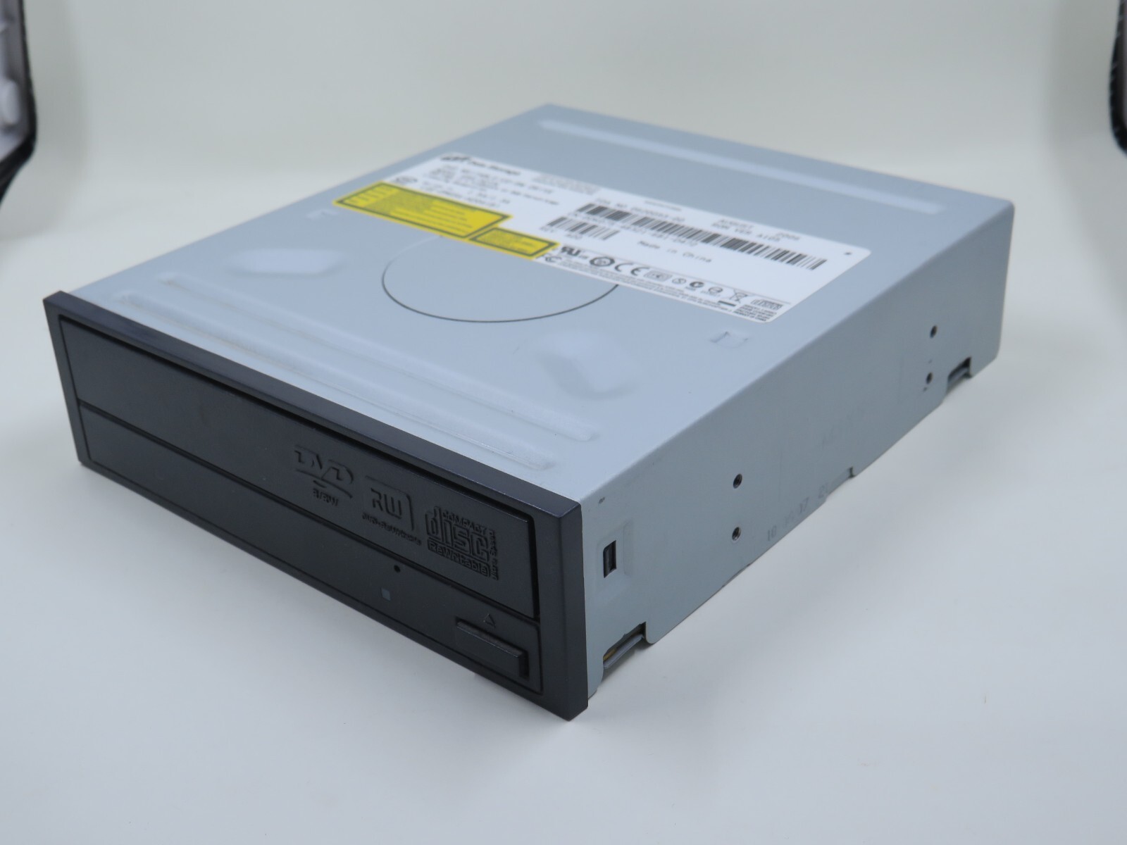 Hitachi-LG DVD Writable/CD-RW Drive (desktop) model GSA-H21N TESTED, WORKS