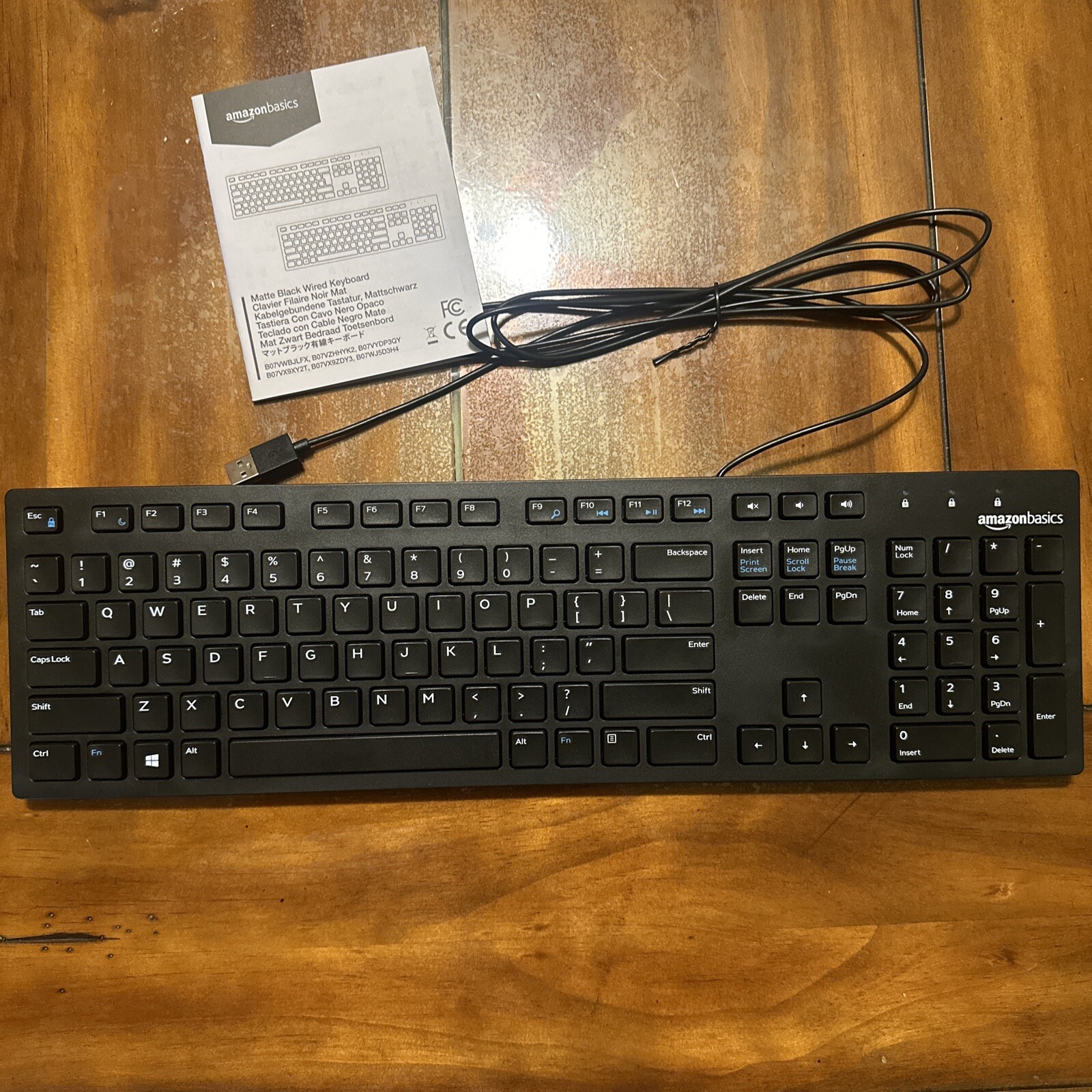 Amazon Basics Wired Keyboard, Full-Sized,Black