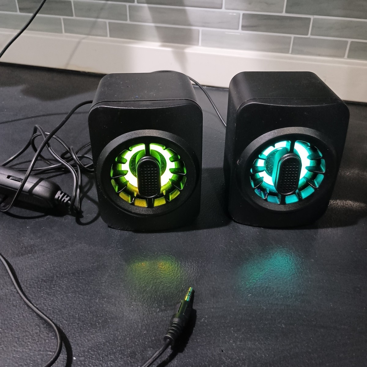 2Boom Raze Duo LED Wired Gaming Speakers, Color Changing (GSP190K) 
