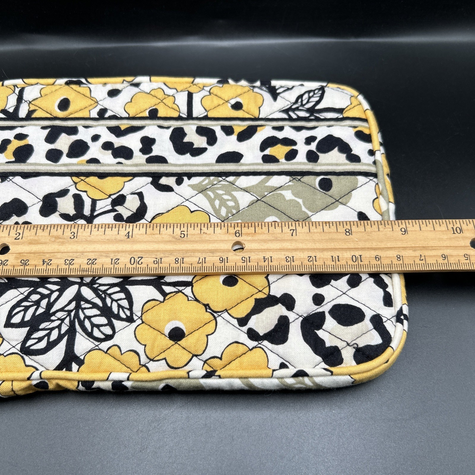 Vera Bradley Go Wild Kindle Tablet Case iPad Holder Yellow Black 6.5" x 8.5