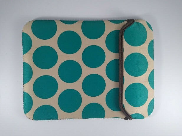 Thirty One 31 Tote A Tablet - Padded Tablet Case iPad Kindle Teal Polka Dots