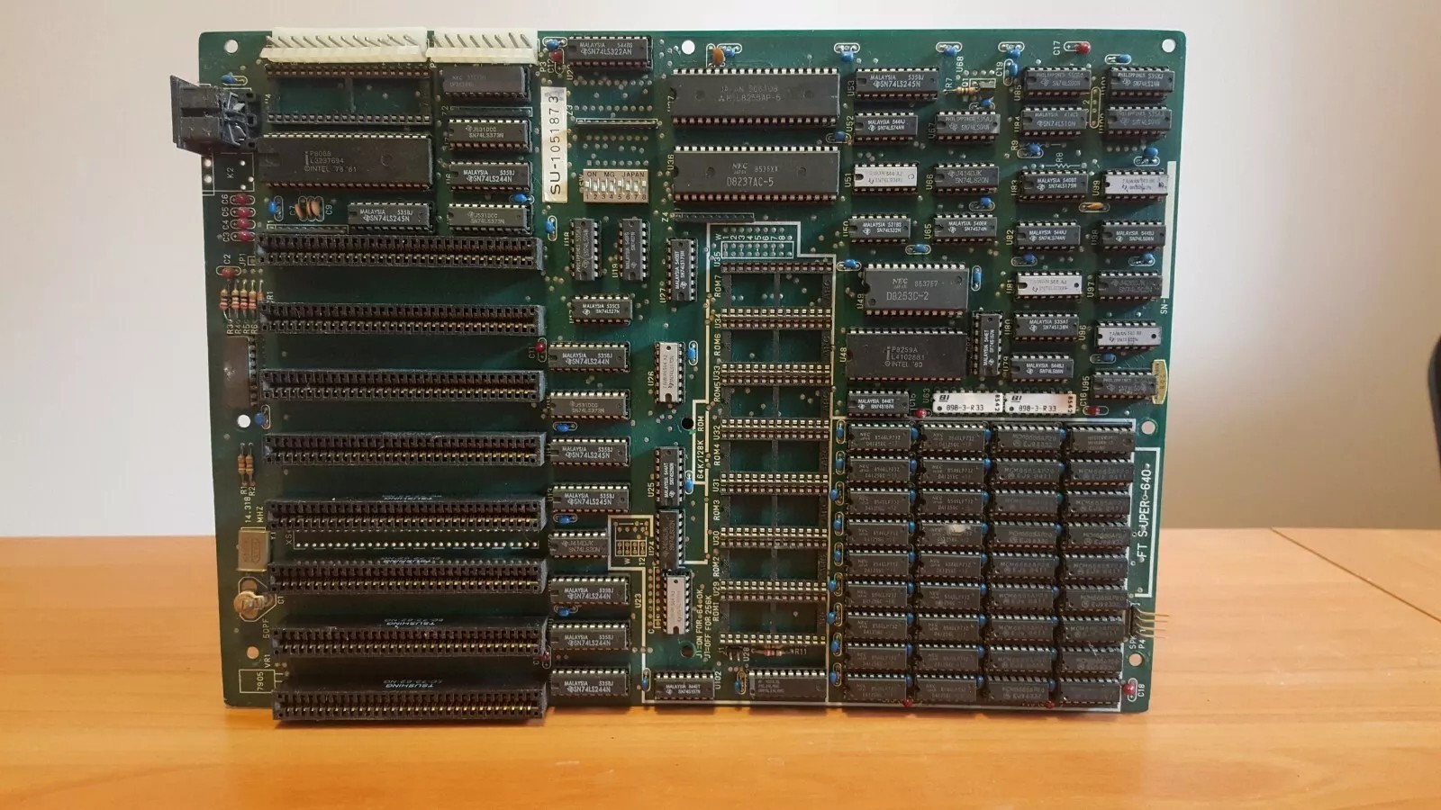 FT-SUPER 640 8088 Motherboard with Intel P8088 Processor and 8 ISA Slots