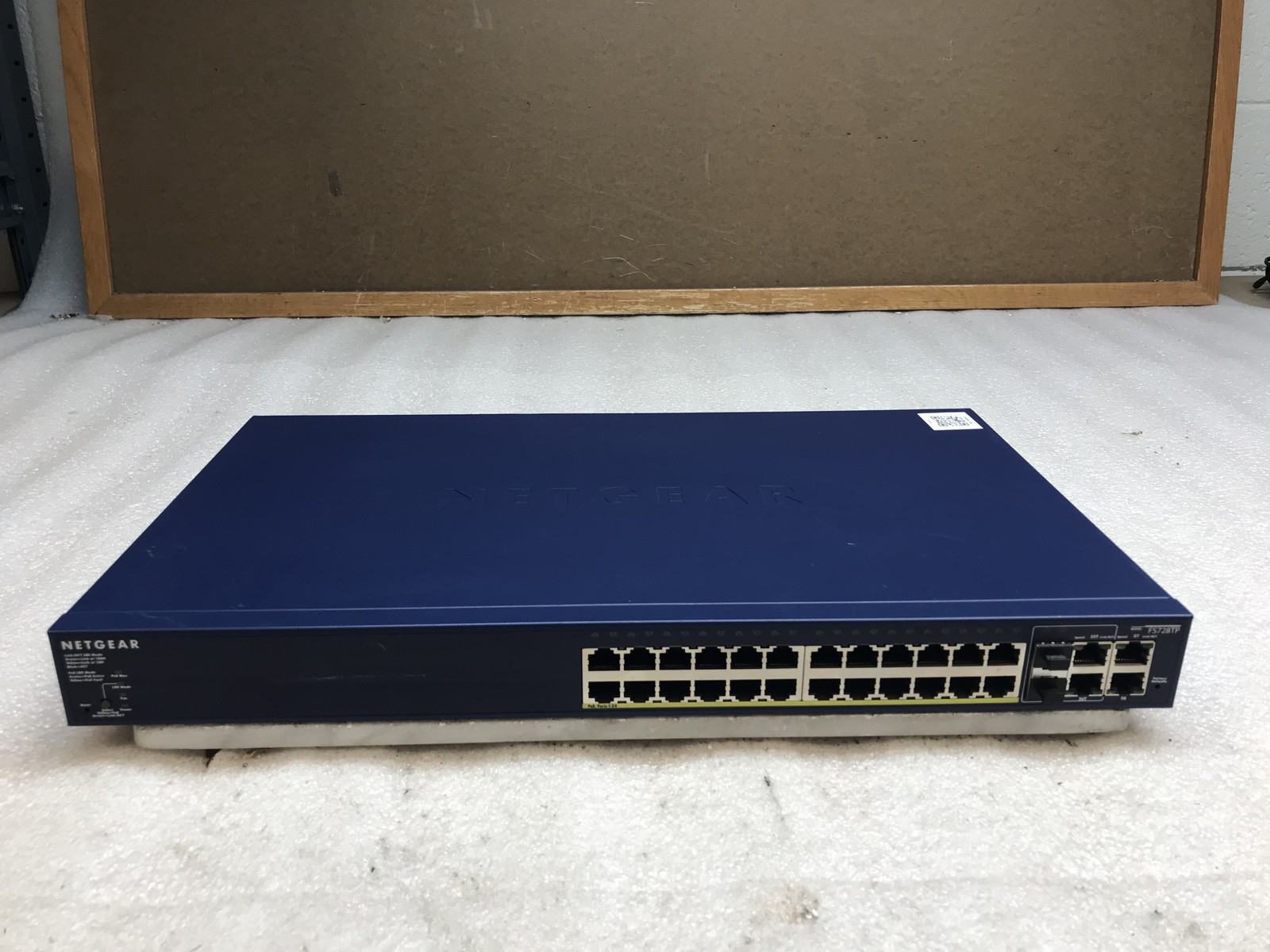 NETGEAR PROSAFE FS728TP V2 24-Port Ethernet PoE Network Switch