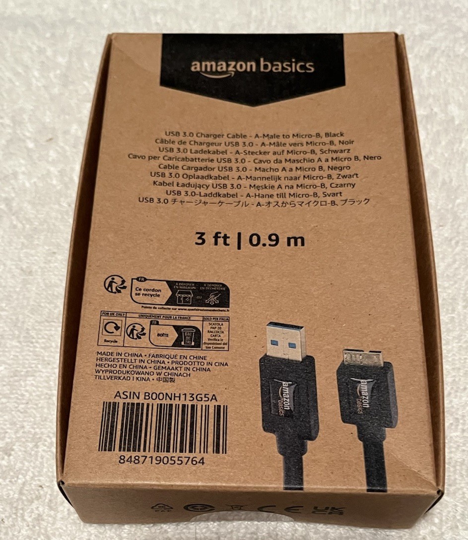 Amazon Basics USB 3.0 Cable, Type USB-A Male to Micro USB, 3 Ft. New in box
