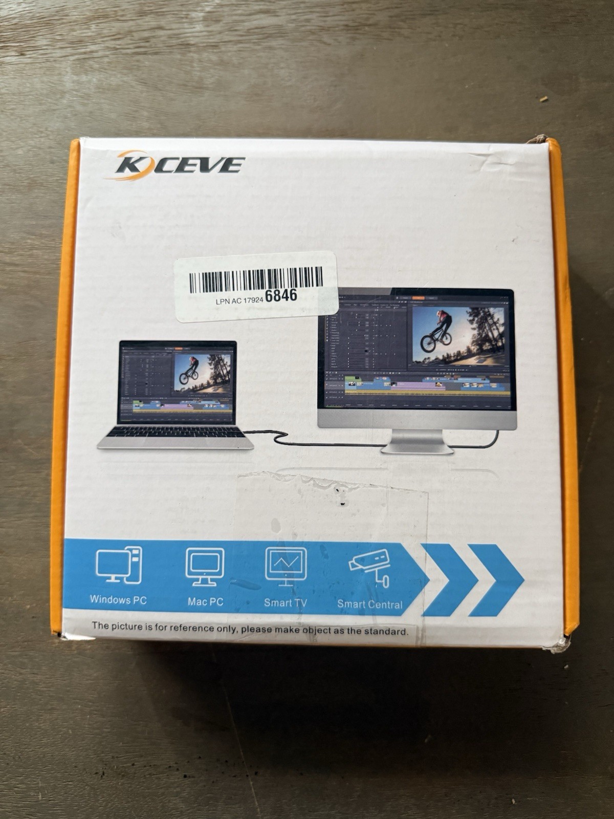 KCEVE Triple Display KVM Switch Box 2x3 DP/HD USB 3.0 1.5M Black