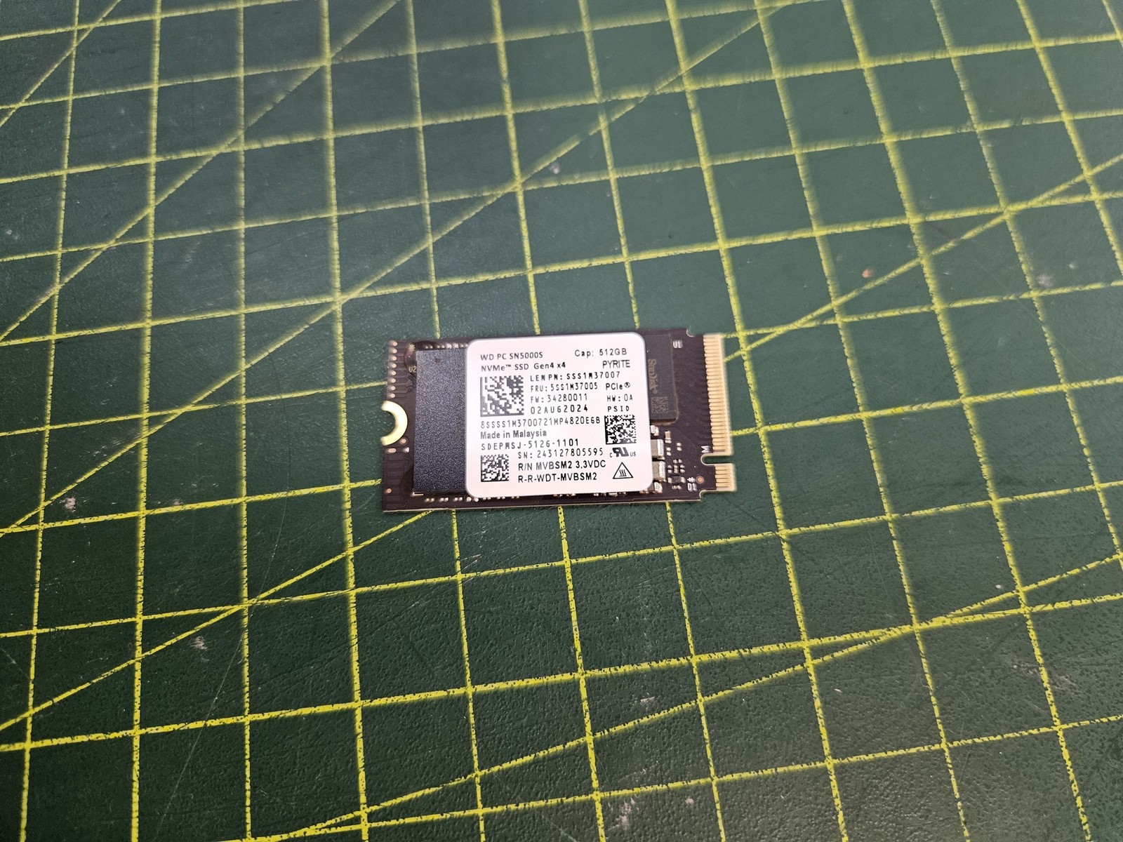 WD PC SN5000S 512GB SSD NVMe 2.0 PCIe Gen4 x4 SDEPMSJ-512G-1101