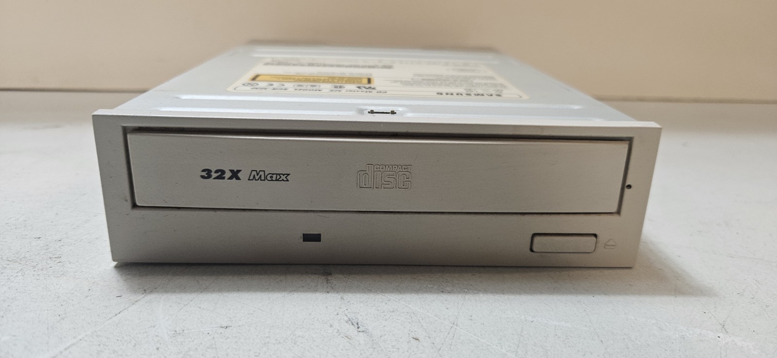 Samsung IDE SCR-3232 CD-Master 32E CD-ROM Drive Internal Grey
