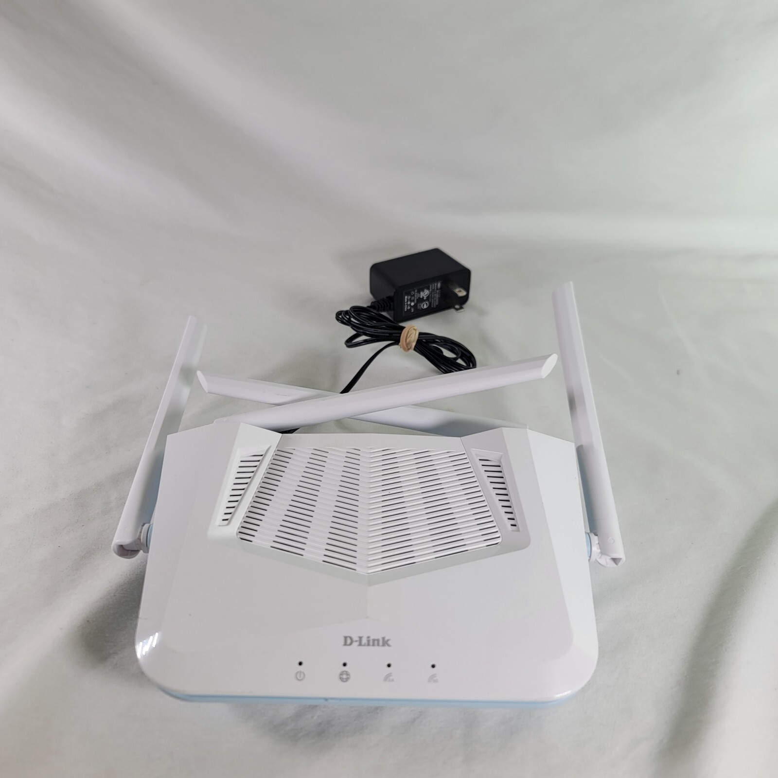 Ends 4/22 11AM PST  D-Link Eagle Pro AI AX1500 Smart Router R15