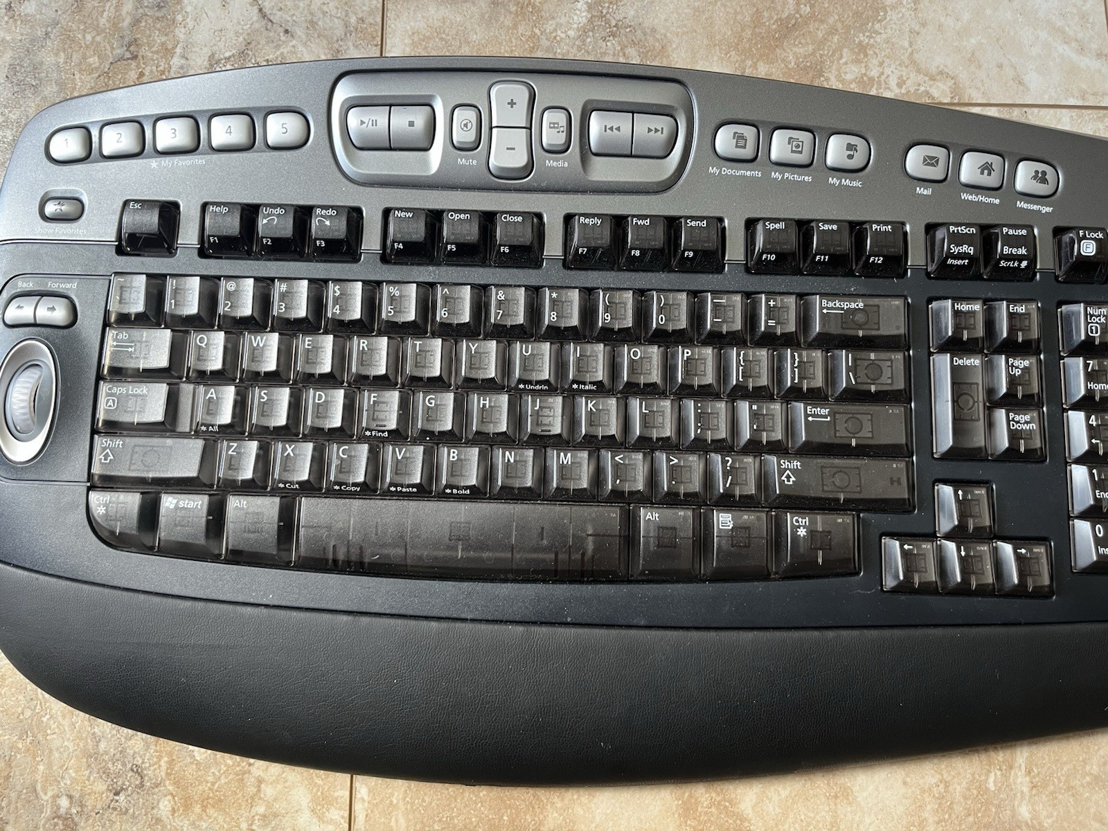 Microsoft Wireless Optical Desktop Elite Edition Keyboard Model 1011