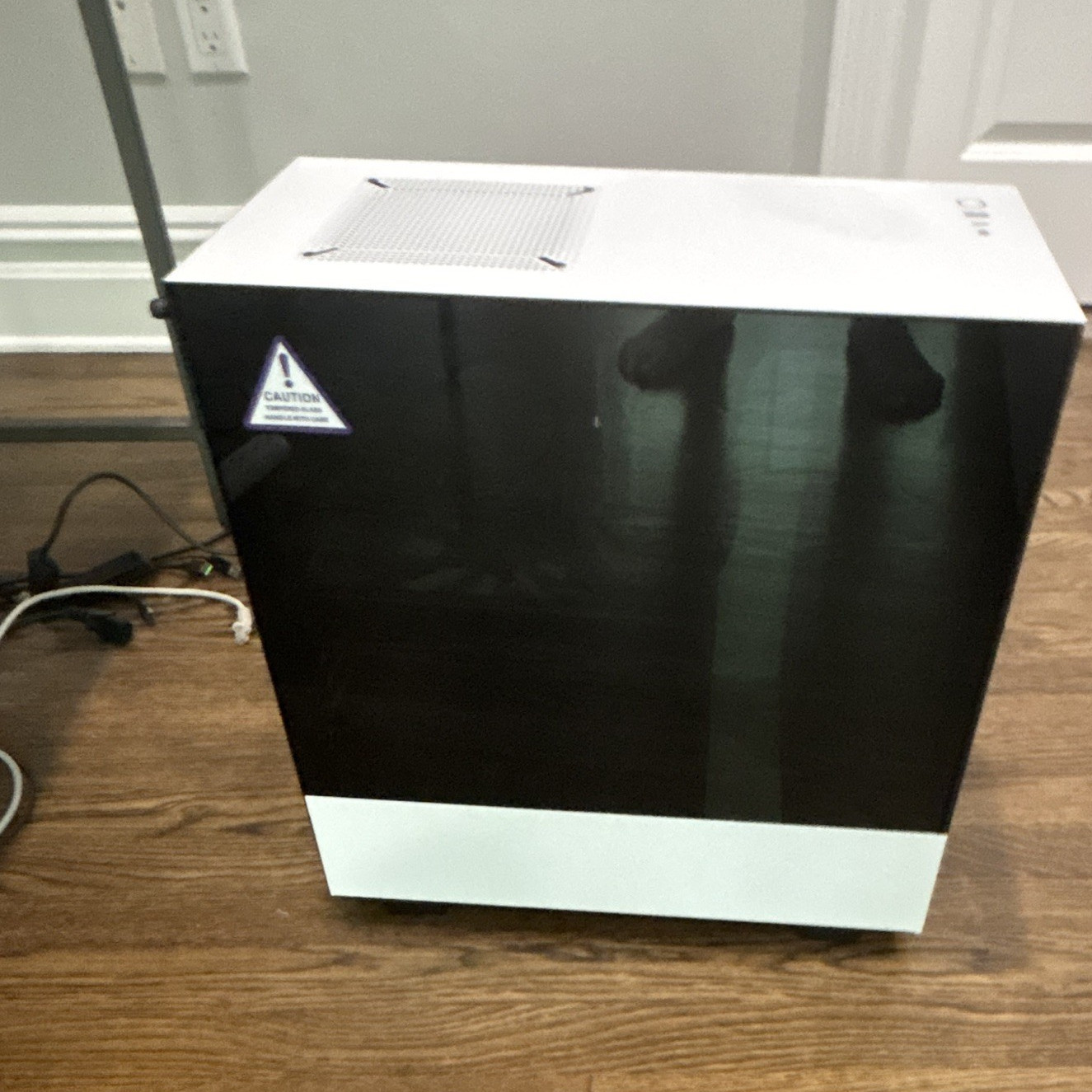 NZXT H510 Gaming Tower Desktop PC Case White/Black USB 2.0/3.0