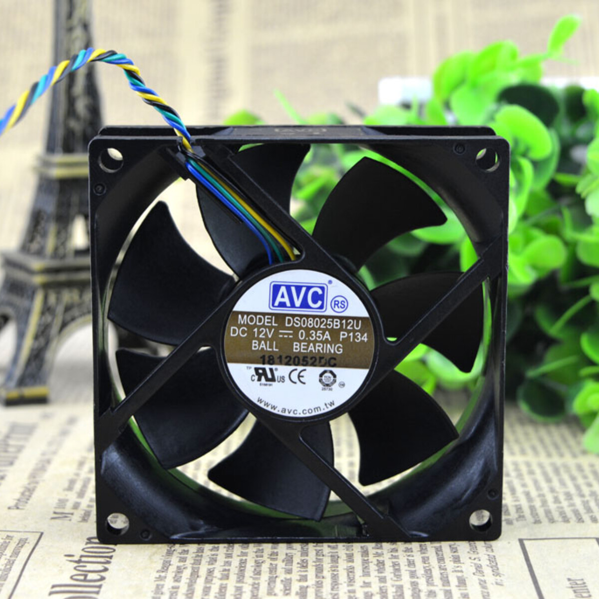 AVC 8025 12V 0.35A DS08025B12U P134 Double Ball High Air Volume Cooling Fan