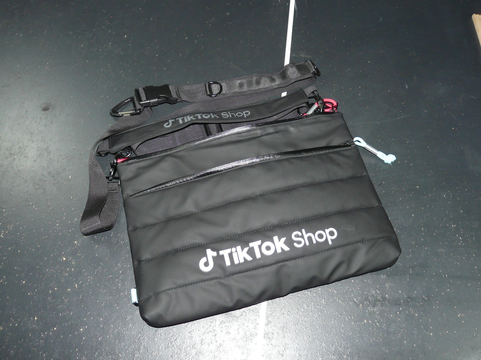 Official TikTok Shop Laptop 15" Padded Carrying Case Bag w/ Detachable Straps