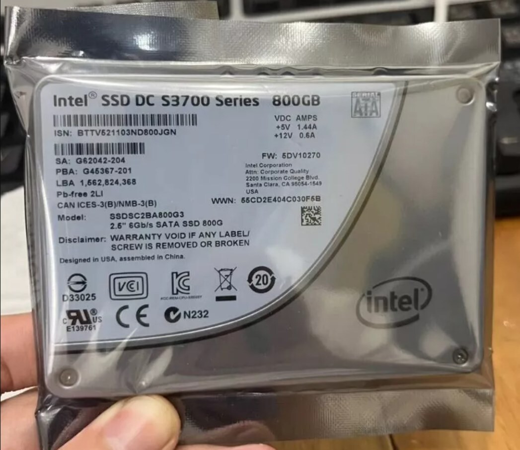 Intel S3700 800GB SSD 6Gbps SATA Enterprise Solid State Drive SSDSC2BA800G3