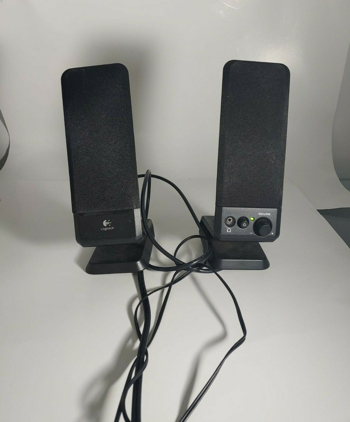 Logitech R-10 Speakers (S-0152A1) Used Good tested