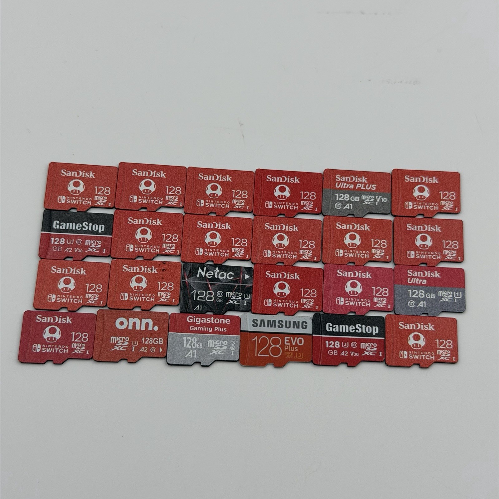 Lot of 24 - 128GB Micro SD Memory Cards Mixed Brand Sandisk Samsung PNY