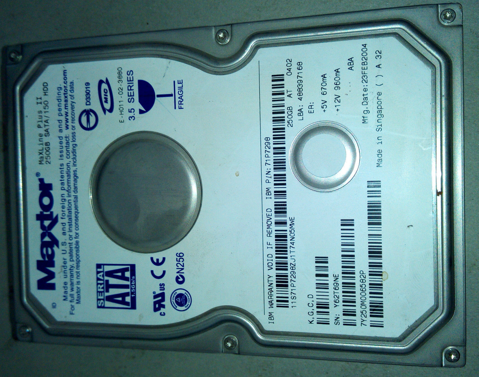 Lot of 4 IBM 71P7298 250GB 3.5" 7200 RPM SATA Hard Disk Drives (MAXTOR 7Y250M0)