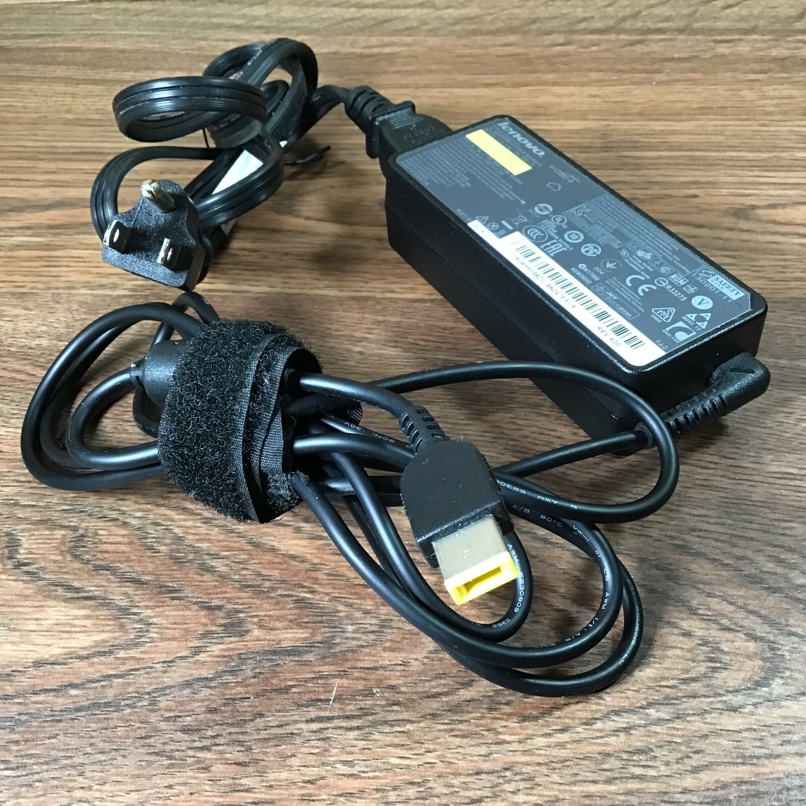 LENOVO AC Adapter Charger OEM PA-1650-72 36200353 0B56098 54Y8868 (X3) 20V 3.25A