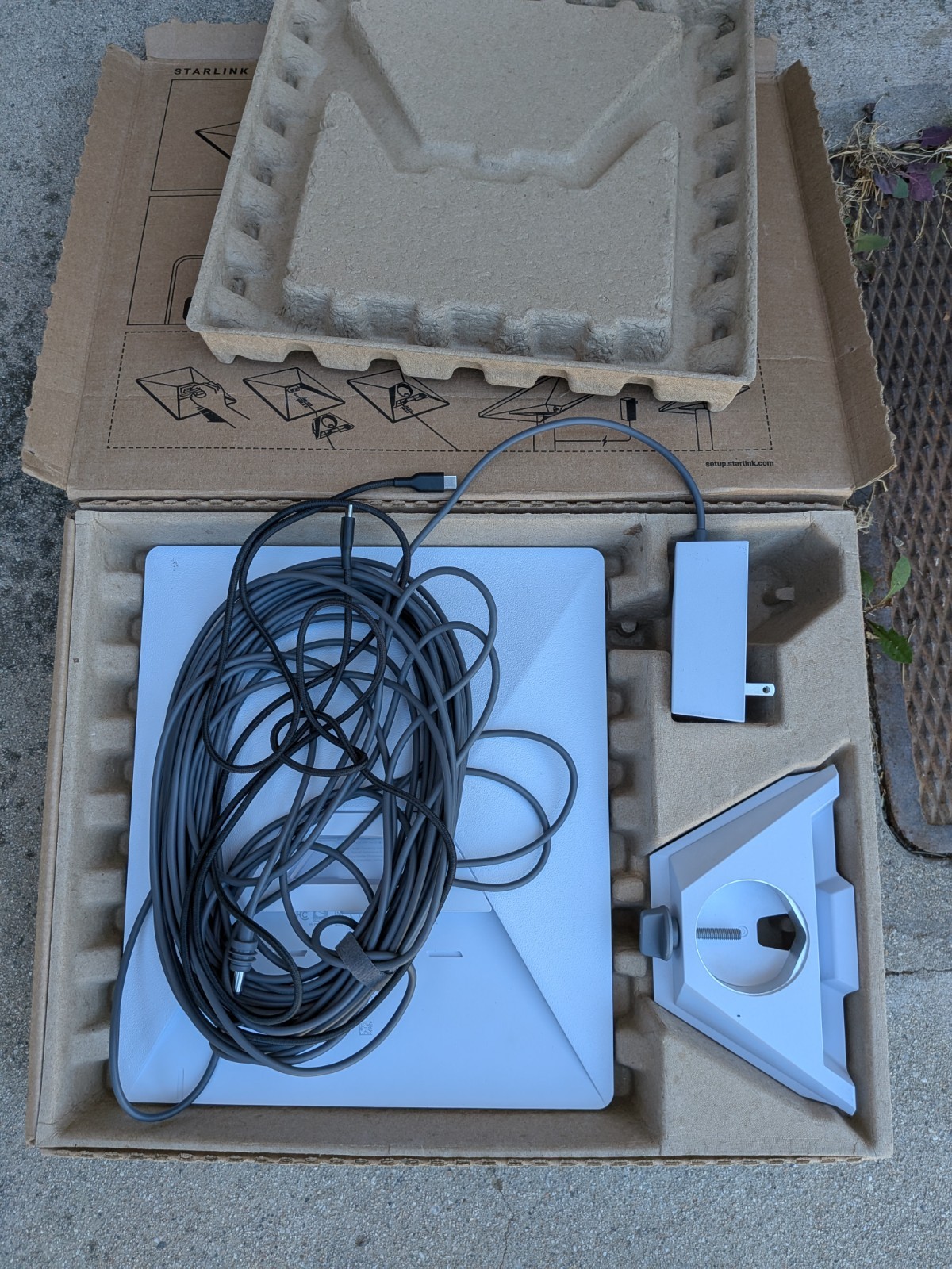 Starlink Mini Kit Portable Satellite Internet. New. Open Box Never Activated