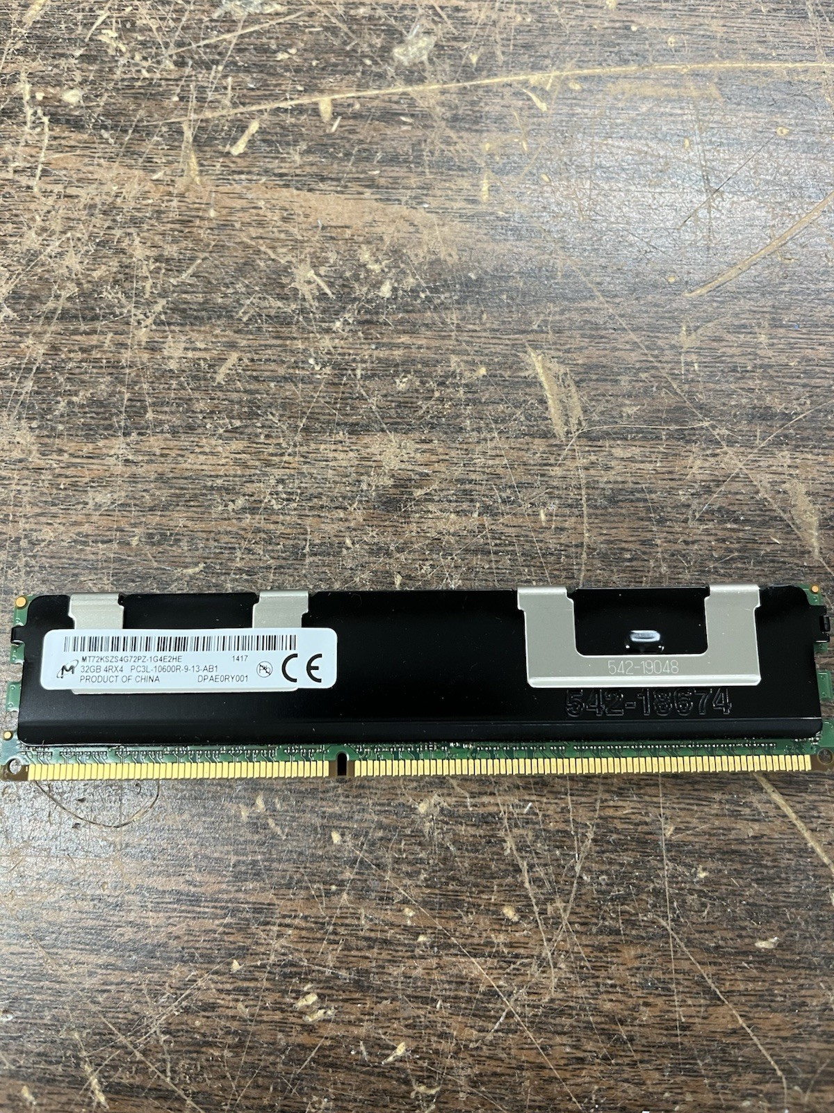Micron 1X32GB 4RX4 PC3L-10600R MT72KSZS4G72PZ-1G4E2HE Server Memory ECC RAM