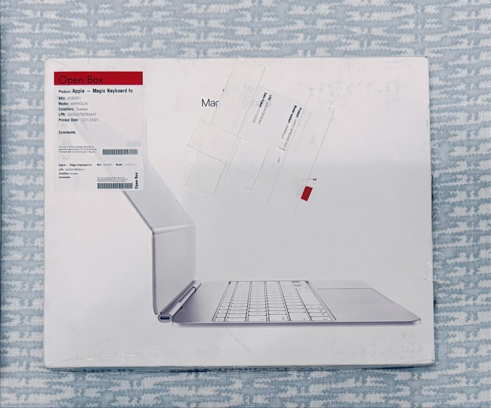 Apple Magic Keyboard For iPad Pro 13‑inch - White - A2974-MWR43LL/A