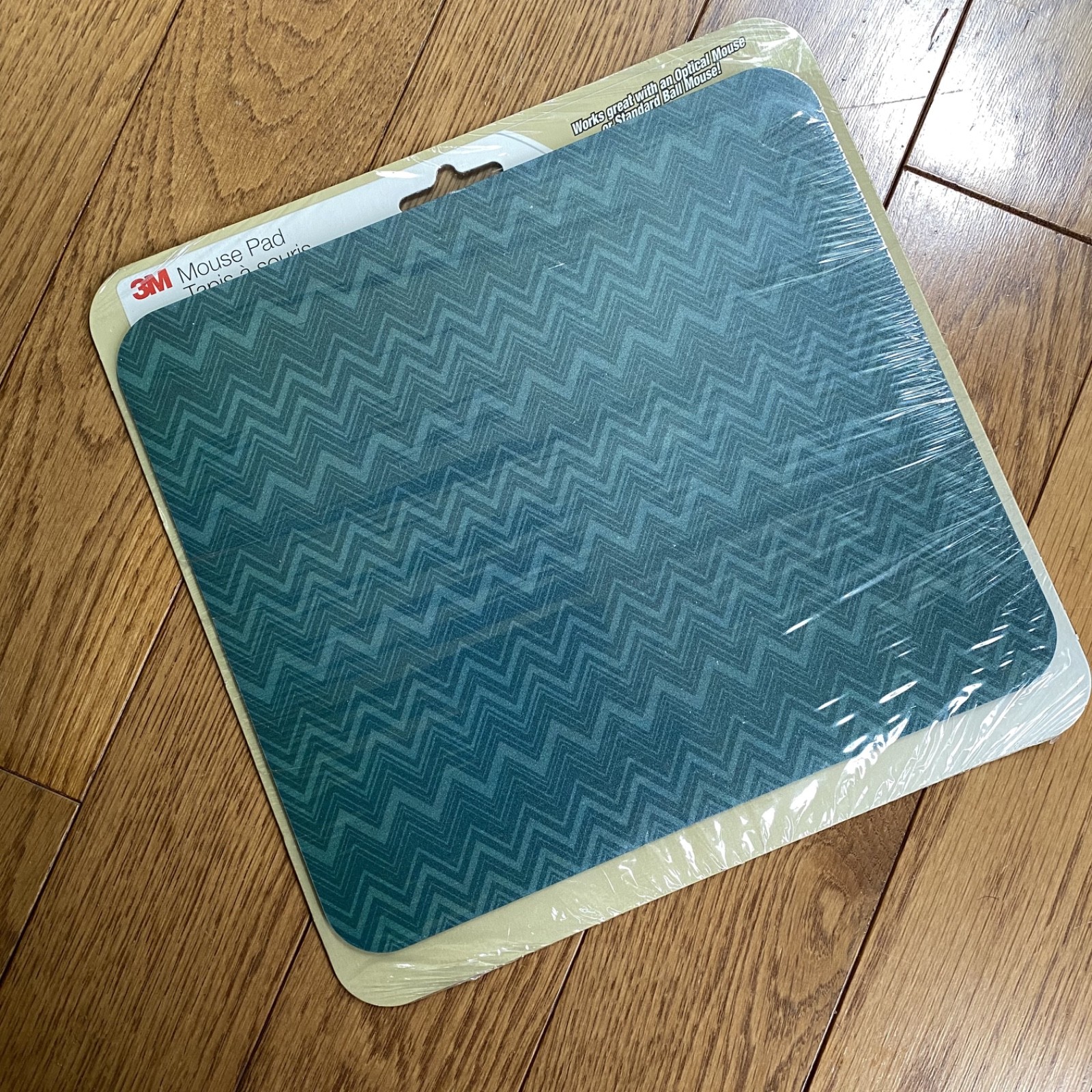 3M Precise Mouse Pad Non-Skid 9x8 Green Chevons MP114GR Vintage 2003 New