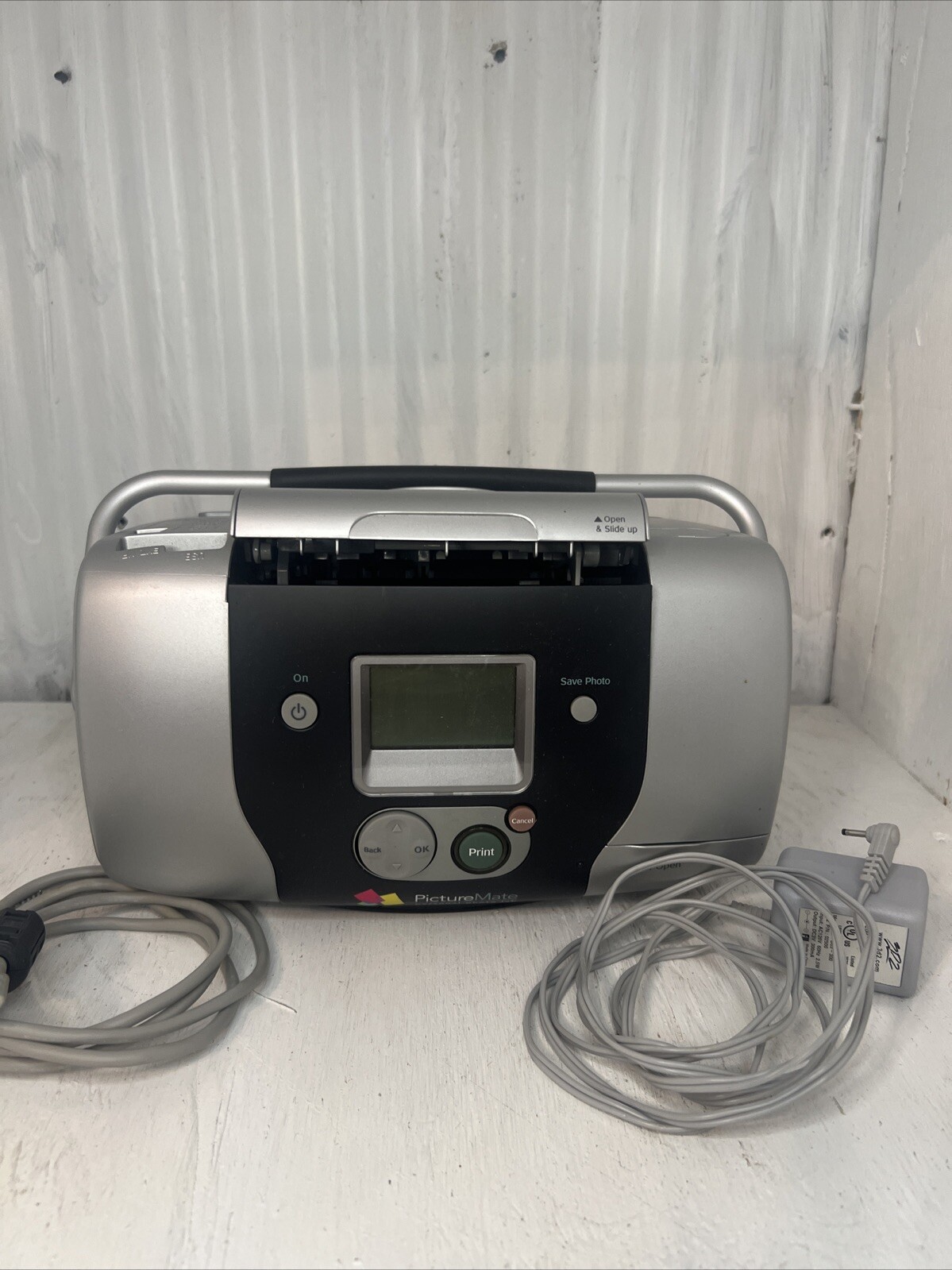 Epson PictureMate Personal Photo Lab Deluxe Viewer Edition C618001 