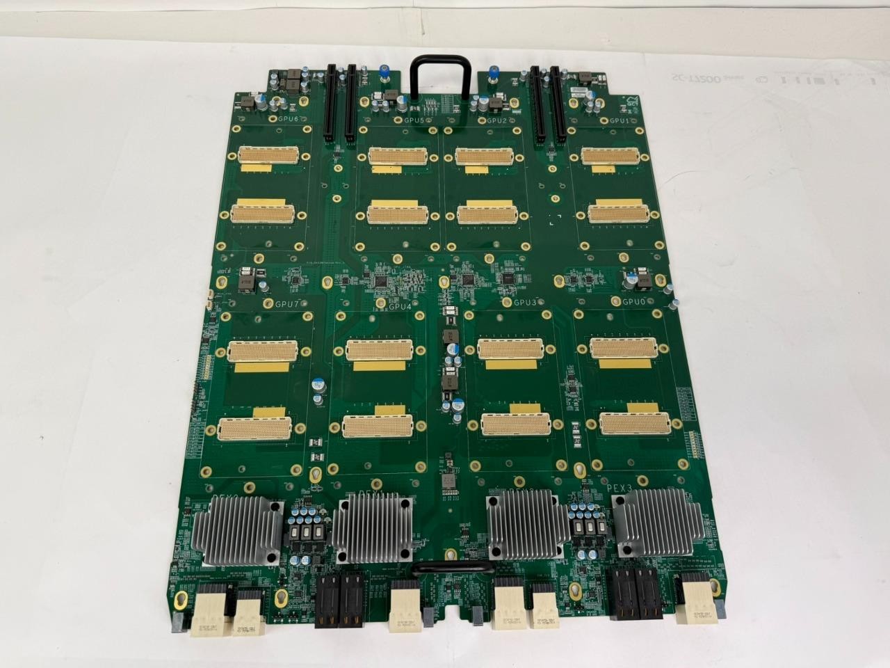 NVIDIA 3RS2WBB0010 DGX-1 SXM2 GPU Interconnect NVLink Hybrid Riser Board